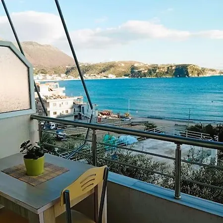 Sea Side Serenity 7 Apartment